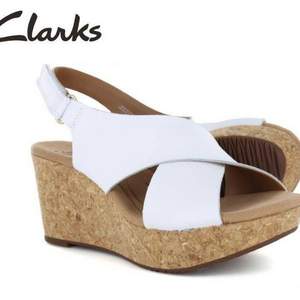 Clarks 其乐 女士真皮凉鞋 Prime会员免费直邮