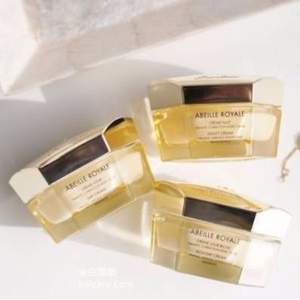  國內(nèi)￥1280，Guerlain 嬌蘭 帝皇蜂姿緊致修復凝蜜面膜50ml €71.81