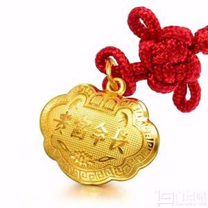 周生生 黃金(足金)長(zhǎng)命鎖吊墜 09300P 3.26g