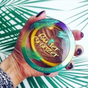 K妹推薦，Physicians Formula 黃油陰影修容粉餅