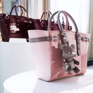 Mybag精選多款A(yù)spinal Of London、Karl Lagerfeld等女包7折+額外8折 滿￡80免費直郵中國