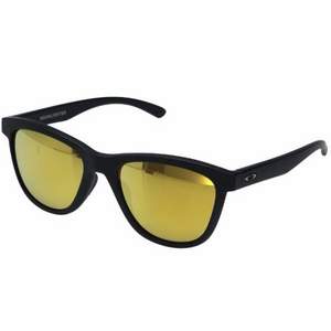 Oakley 欧克利 Moonlighter 偏光太阳镜 $59.99