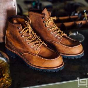 限美亚Prime会员，Red Wing 红翼 Heritage Roughneck 男士真皮短靴 $128.58起（$183.69 下单7折） 