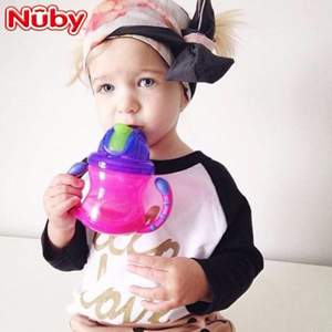 Nuby 努比 宝宝双耳防漏吸管杯 多色