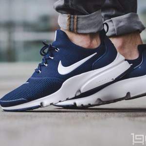 NIKE 耐克 PRESTO FLY SE 男士运动鞋 2色