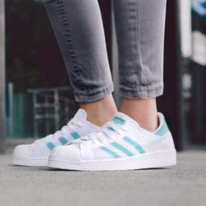 adidas Originals 阿迪达斯 Superstar 女士贝壳头休闲鞋 两色 $29.99