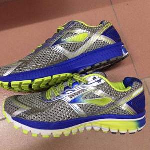 Brooks 布鲁克斯 GHOST 8 男士次顶级缓震跑鞋*2双