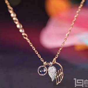 17年新款，SWAROVSKI 施華洛世奇 5171264 天使翅膀項鏈 prime會員免費直郵