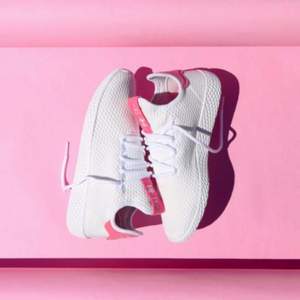 双十二预告，新低￥320/双！adidas Originals X Pharrell Williams 菲董联名款 Tennis HU 男女士运动鞋*2双  2色可选