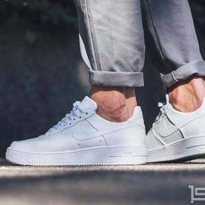 NIKE 耐克 AIR FORCE 1 空军一号 经典板鞋 白色