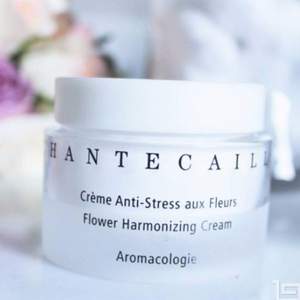 Chantecaille 香緹卡 全線8折，國內(nèi)￥1150 明星產(chǎn)品 花妍調(diào)理保濕霜50ml 新低￡74.4