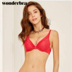 wonderbra 本命年红色蕾丝精油水袋聚拢文胸