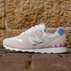 亚马逊中国：New Balance 新百伦 996系列 女士休闲跑步鞋WR996OSA