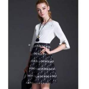 商场同款，D．F．DEAR 德菲蒂奥 18春款韩版中袖显瘦印花连衣裙