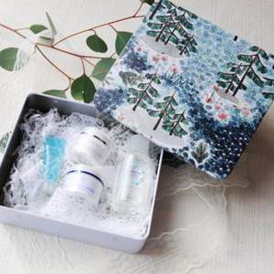 lumene 優(yōu)姿婷 北極冰泉四件套裝 卸妝水50ml+日霜15ml+晚霜15ml+眼部啫喱5ml ￡10.43 