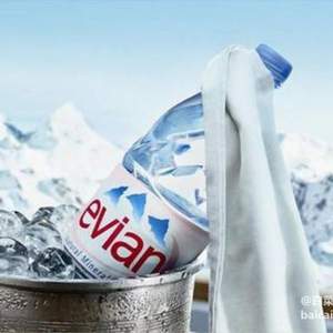 8日0点开始，法国进口 evian 依云 矿泉水500ml*24瓶*2件