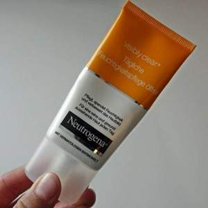 Neutrogena 露得清 Visibly 舒緩保濕潤(rùn)膚面霜50ml*2支裝