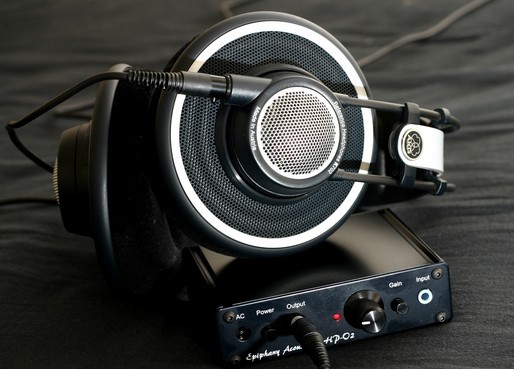 AKG 爱科技 K702 旗舰级头戴式监听耳机  秒杀价￥1299包邮