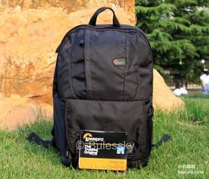 Amazon：Lowepro 樂攝寶 Fastpack 250 雙肩背囊 歷史低價$62.99 到手￥540 國內(nèi)￥833