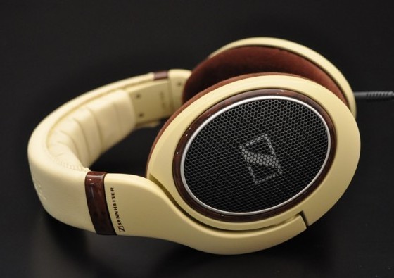 Amazon：再降！Sennheiser 森海塞爾 HD598發(fā)燒級(jí)頭戴耳機(jī) 9.95送禮品卡！