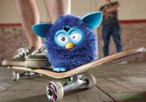 Amazon：給小盆友的新年禮物！Furby，2012全新升級版菲比精靈 互動電子寵物玩具 $45.9 到手￥330