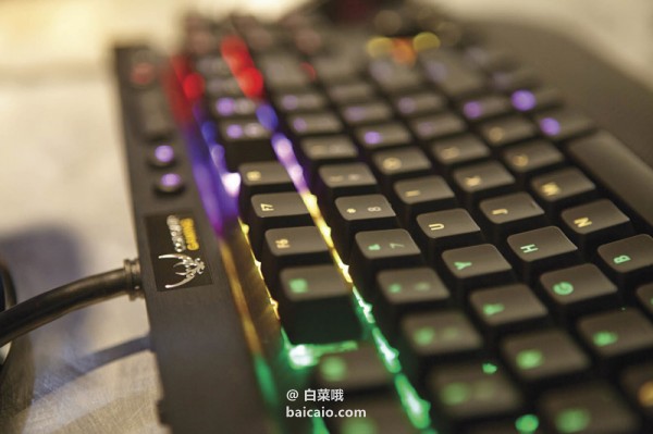 CORSAIR 海盗船 K65 RGB LUX 机械游戏键盘 红轴 送iNSIST电竞防蓝光眼镜 ￥799