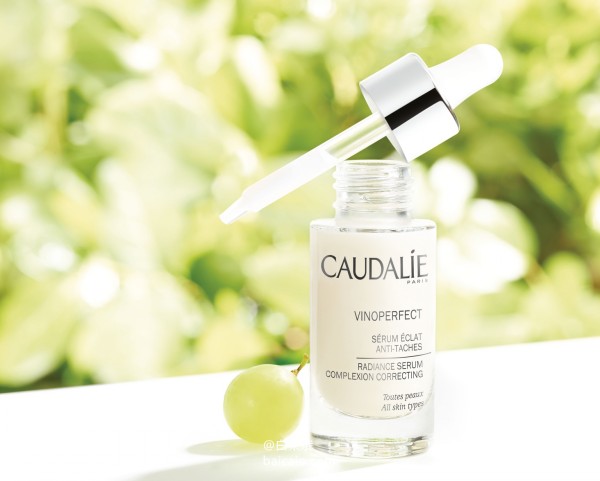 Caudalie 歐緹麗  葡萄籽極致凈白精華液 30ml ￡31.5 湊單直郵到手￥278 國內(nèi)￥510
