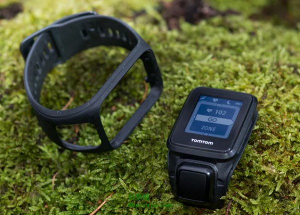 TomTom Spark Cardio+Music GPS 智能运动手表 ￥1480包邮