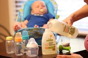 Babyganics 全天然奶瓶餐具清洁剂无香946ml*3瓶 ￥208.8包邮（3件6折）