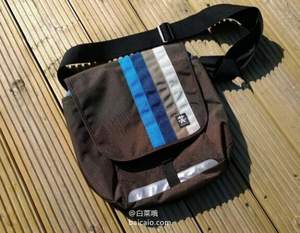 Crumpler 澳洲小野人 数码斜挎包 €33.53  直邮到手￥299