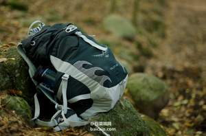 Osprey 小鹰 轻量级户外背包 33L 多色 ￥599（￥699-100）