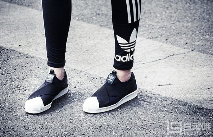 全智贤同款，adidas Originals 阿迪达斯 Superstar 交叉绑带一脚蹬 白色206元包邮包税