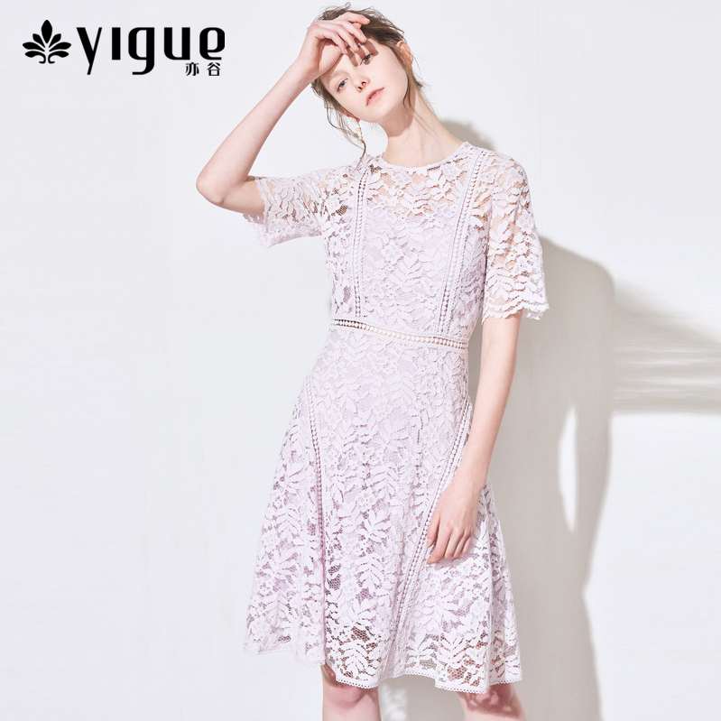 亦谷 YIGUE 2018春款 女士镂空花边蕾丝五分袖高腰连衣裙￥349包邮（需用￥50优惠券）