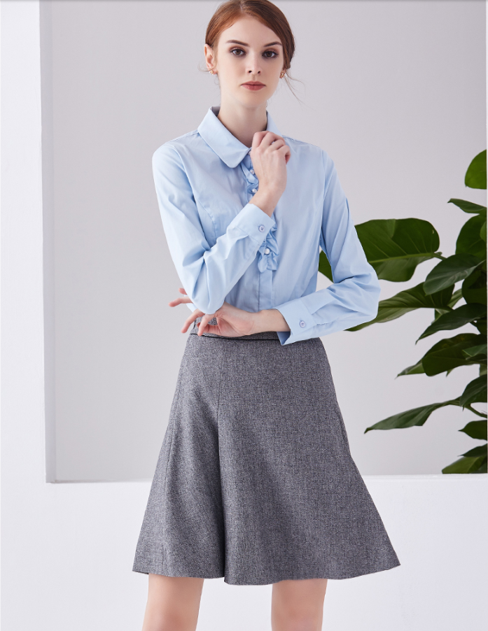 2018春季新款，D．F．DEAR 德菲蒂奥 浅灰色半身裙A字型裙￥159包邮（需领￥100优惠券）