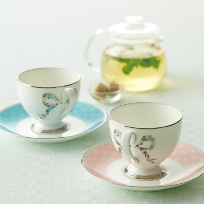 Narumi 鸣海 Felicita系列 骨瓷咖啡杯碟套装 50626-20857P177.34元 （可3件9折）
