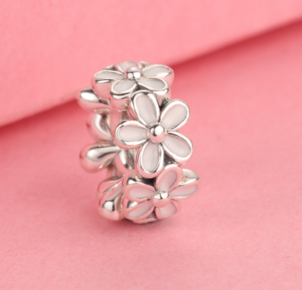 <span>雙十一預(yù)售白菜！</span>PANDORA 潘多拉  珍愛雛菊925銀 琺瑯小串飾 791495EN12新低80元（需定金20元）