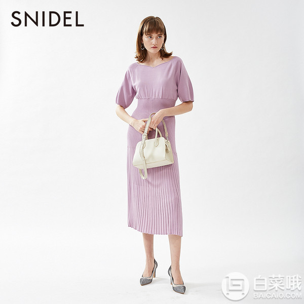 2020新款，Snidel 法式木耳边方领针织衫 3色 SWCT202068205.24元（天猫旗舰店折后490元）