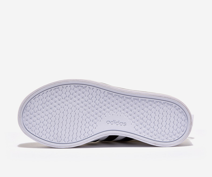 单件免邮，Adidas neo 阿迪达斯 BRAVADA 男式休闲运动板鞋新低175.02元（天猫旗舰店375元）