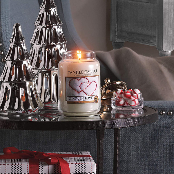 Yankee Candle Snow In Love 瓶装香薰无烟蜡烛 623g新低123.21元