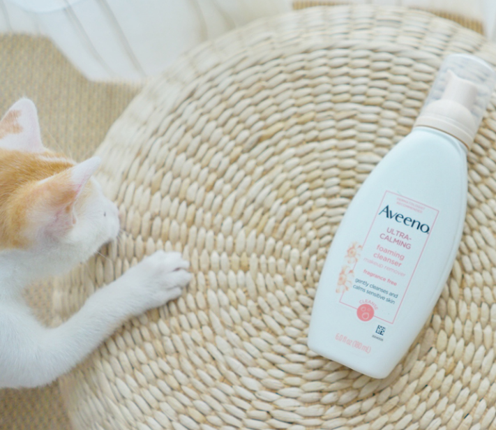 Aveeno 艾維諾 大豆洋甘菊鎮(zhèn)靜抗敏泡沫潔面乳 180mL63.35元