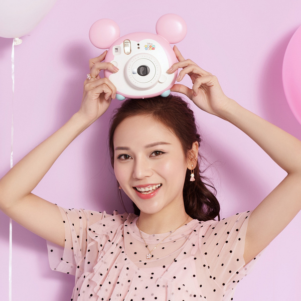 销量第一！FUJIFILM 富士 Instax Mini Tsum Tsum 迪士尼米老鼠拍立得相机新低332.31元