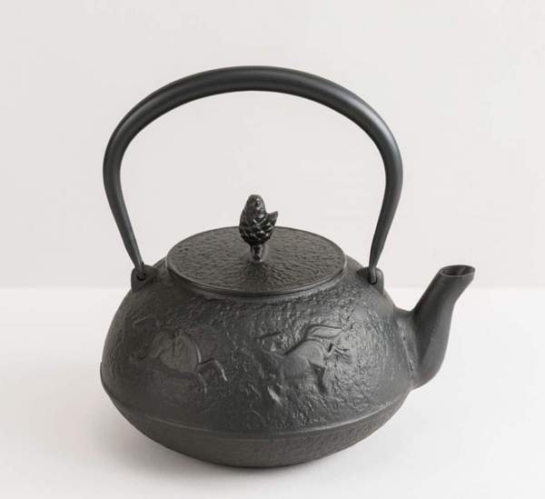 Iwachu 岩铸 南部铁器 11937 14型马肌 黑烧 日本铸铁茶壶1500mL724元（可3件9折）