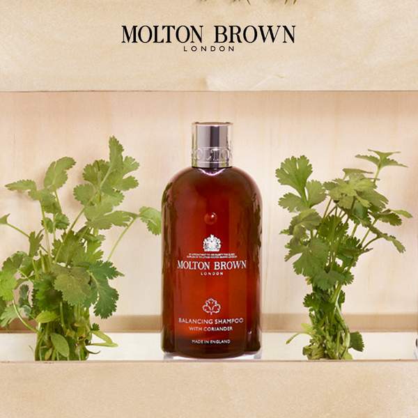 Molton Brown 摩顿布朗 芫荽平衡洗发水 300mL新低137.16元（天猫旗舰店260元）