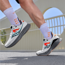 Saucony 索康尼 GUIDE 向?qū)?6 女款透氣次頂級支撐跑步鞋 S20810