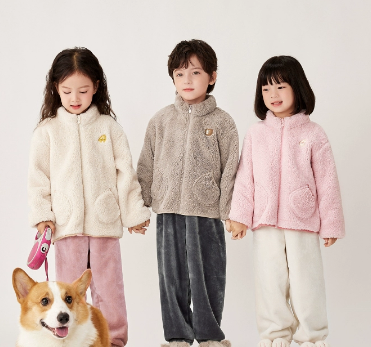 minibala 迷你巴拉巴 儿童珊瑚绒家居服外套（73-110cm）6色59.9元包邮（需领券）
