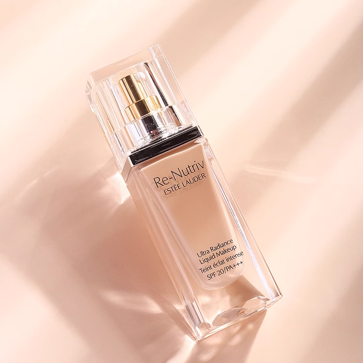 Estée Lauder 雅詩蘭黛 白金級奢寵臻采粉底液 SPF20/PA+++ 30mL374.25元包郵包稅（雙重優(yōu)惠）