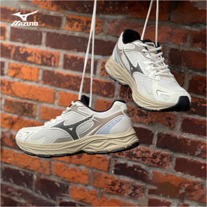 Mizuno 美津濃 RACER S 男女同款輕量透氣緩震慢跑鞋 10色