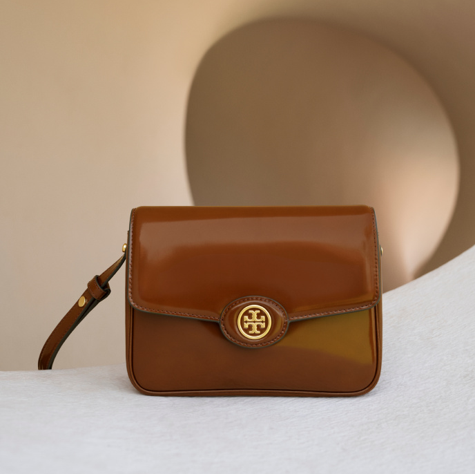 七夕好礼，Tory Burch 汤丽柏琦 ROBINSON 女士牛皮单牛皮肩豆腐包 143122新低2326.55元包税包邮（天猫旗舰4690元）