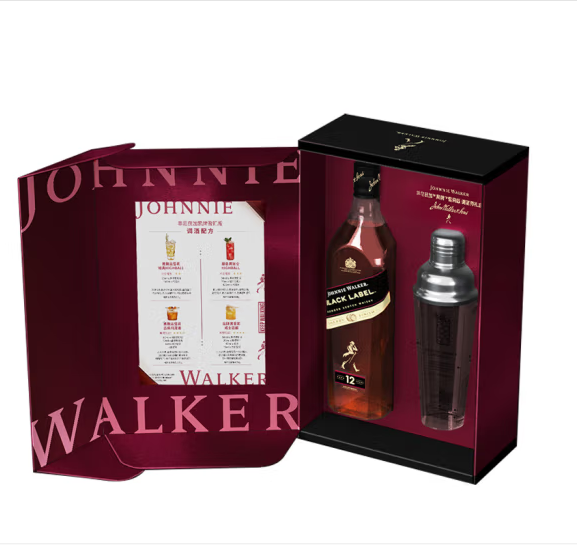 Jonnie Walker 尊尼获加 黑雪莉 12年调配型苏格兰威士忌礼盒（700mL+雪克壶）新低150.42元包邮