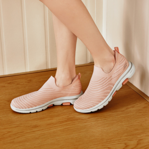 Skechers 斯凯奇 Go Walk 5 透气网面一脚蹬健步鞋 124250